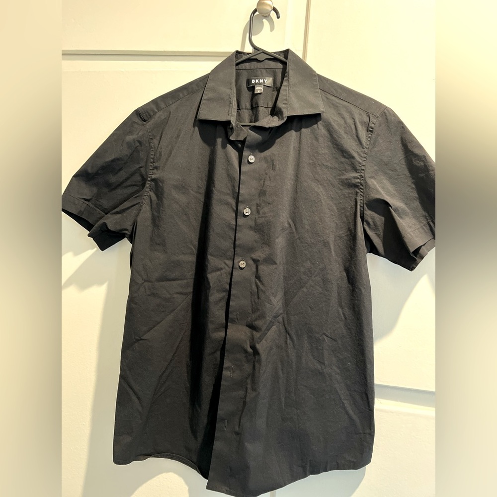 DKNY short sleeve black button down